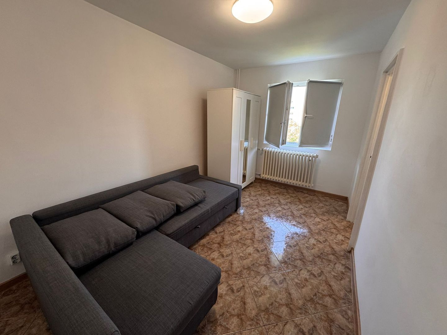 Garsoniera Drumul Taberei 18mp 8/10 7 minute metrou - Poză 2