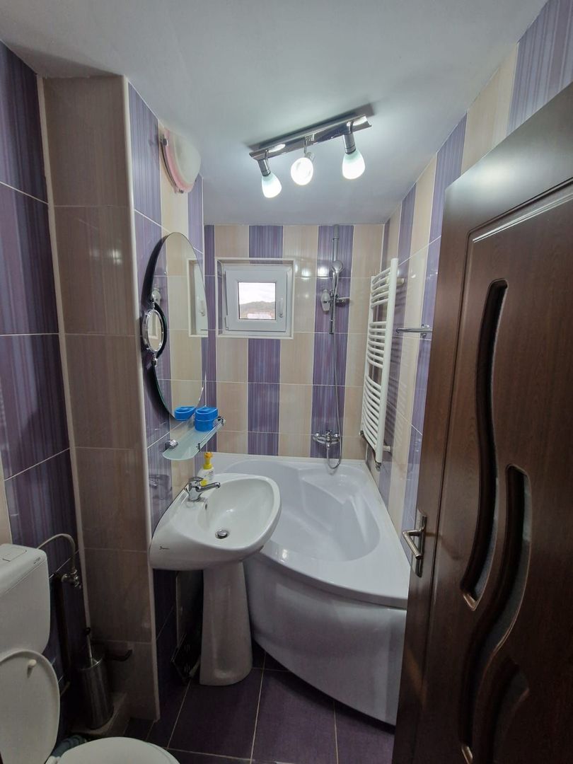 Inchiriez apartament 3 camere Muzeu - Poză 7