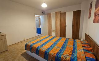 Grivitei ,zona Colinei apartament mobilat si utilat complet - Poză 3