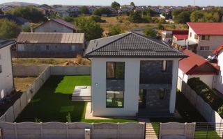 Vila in centrul comunei Berceni - Poză 2