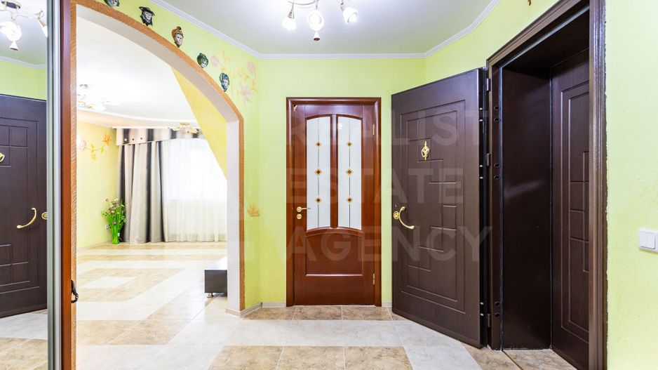 Vânzare, apartamnet 4 camere + living, str. Alba Iulia, Buiucani - Poză 9