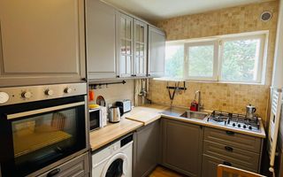 Apartament cu 2 camere, renovat, etaj 4/10 in Manastur, zona Calvaria! - Poză 2