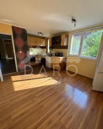 Casă de vânzare, teren 1040 mp - Poză 6