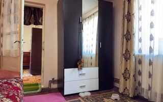 DE VANZARE GOSPODĂRIE CU POTENȚIAL ÎN BRĂNEȘTI, DÂMBOVIȚA - Poză 9