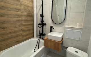 Apartament 2 Camere Podu Ros Renovat Liber Fara Risc - Poză 9