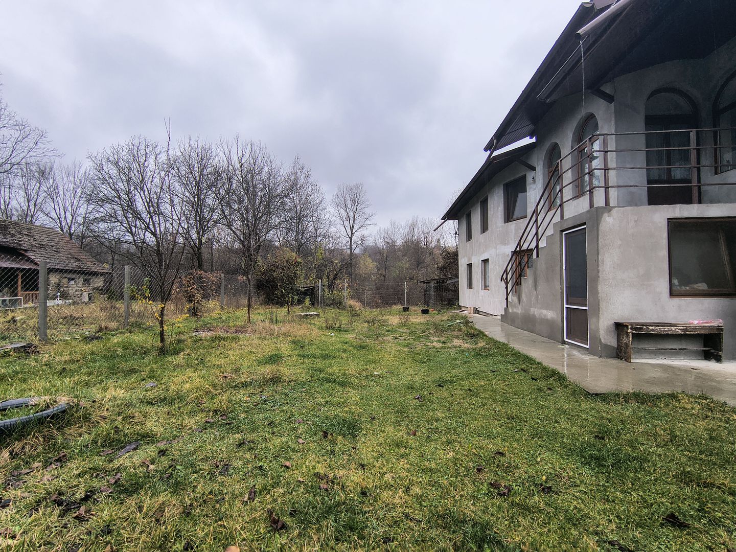 Casa de vânzare în Malu cu Flori- liniște, natura și aer curat! - Poză 18