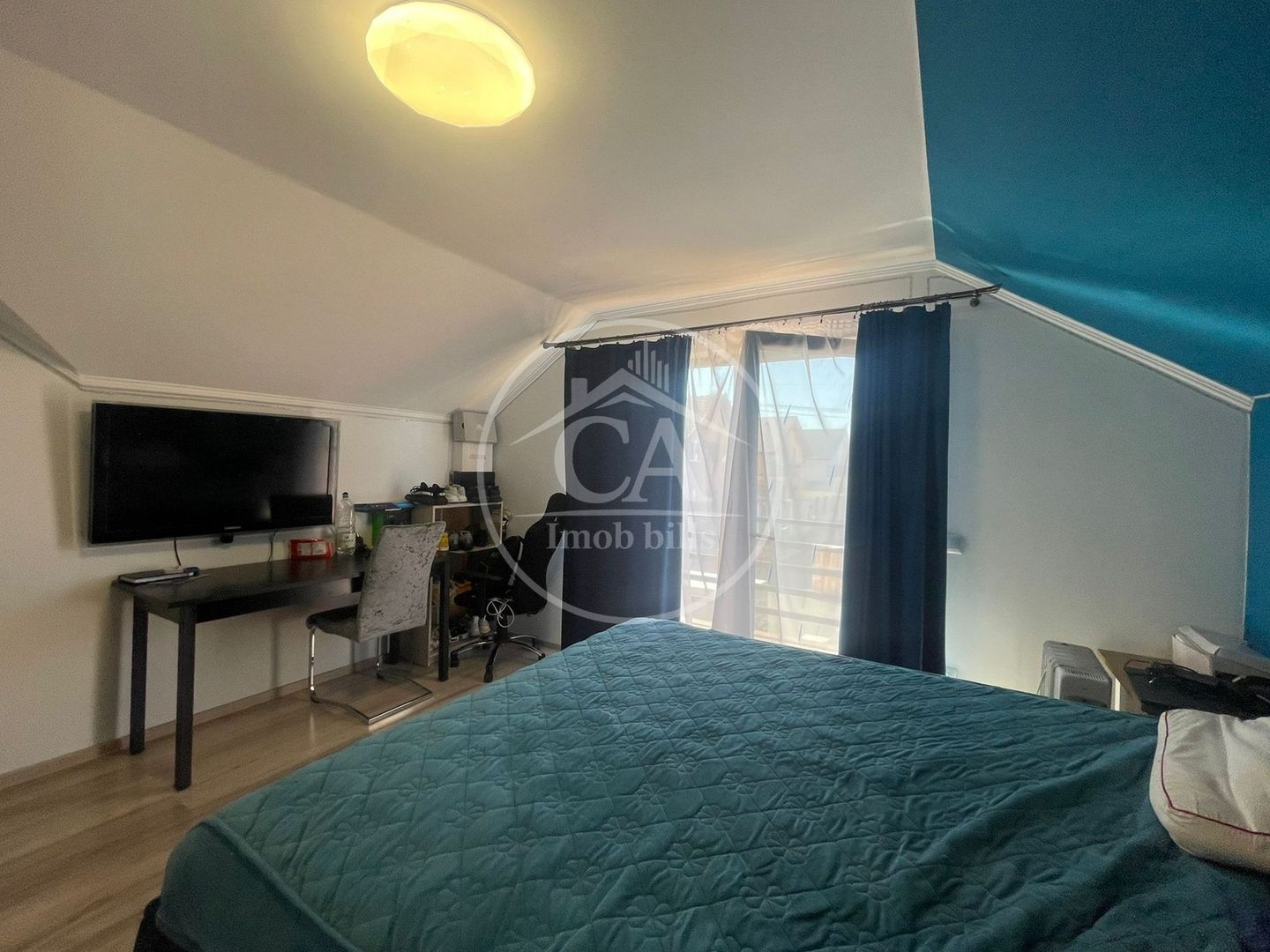Casă de vânzare cu 4 camere în Cartierul Tineretului, Oradea - Poză 11
