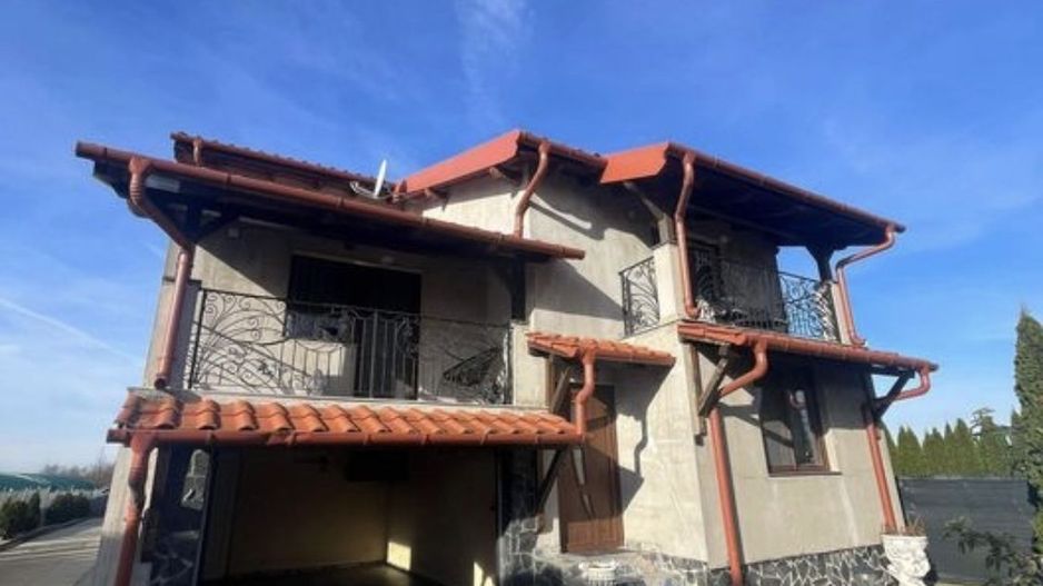 Casa de vanzare - Poză 1