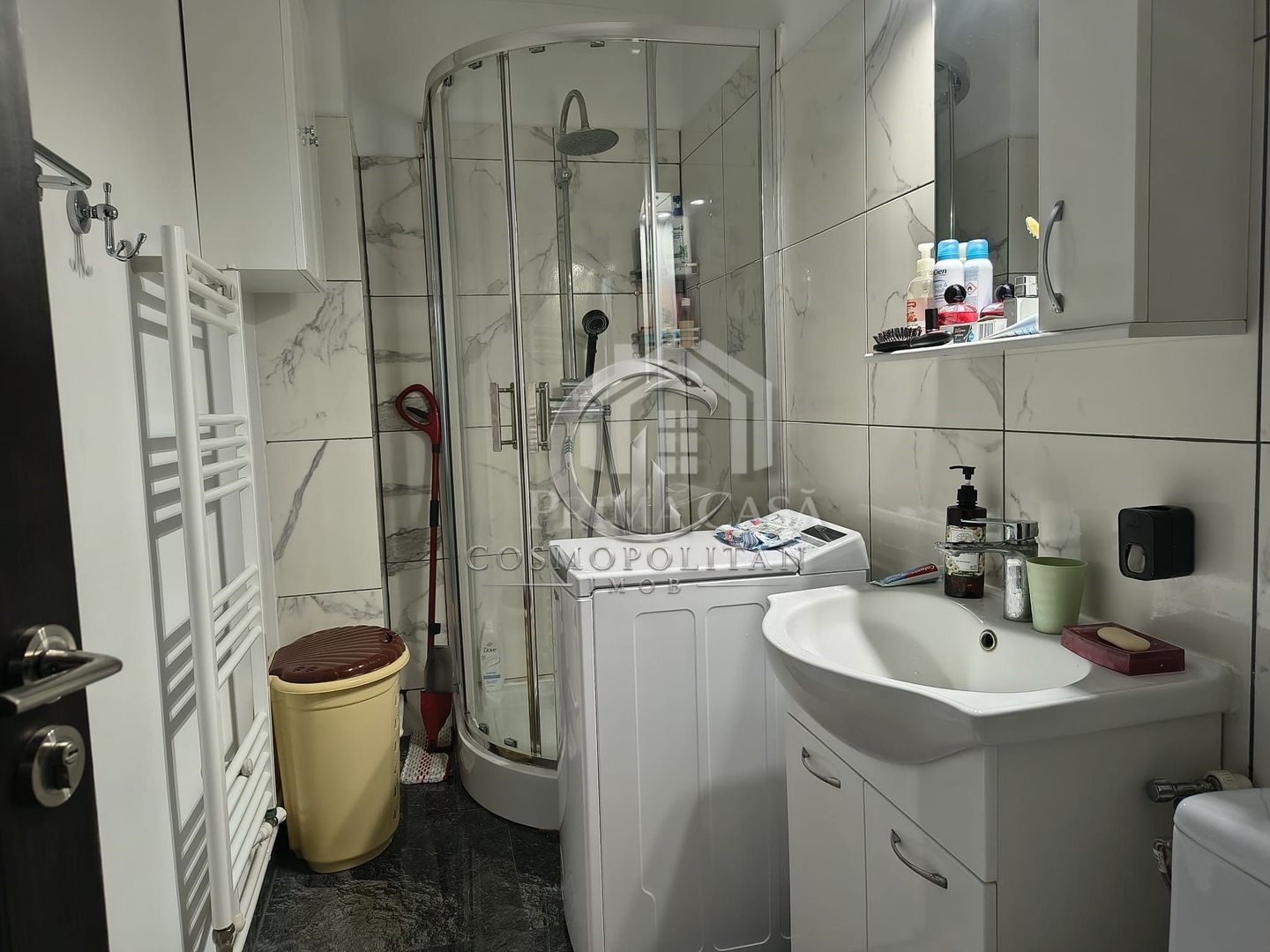 Apartament cu 2 camere ~ zona Parcul Tineretului / Sala Sporturilor ~ etaj 2 - Poză 3