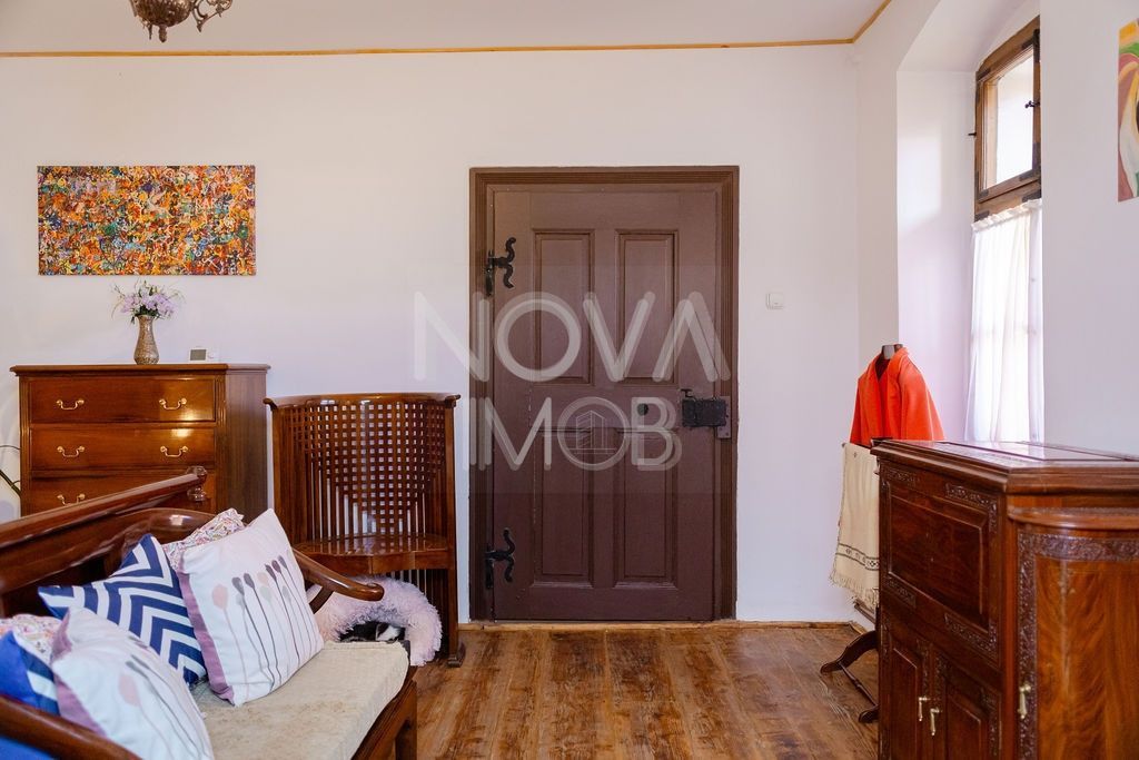CASA INDIVIDUALA IN CENTRUL ISTORIC AL SIBIULUI - Poză 15