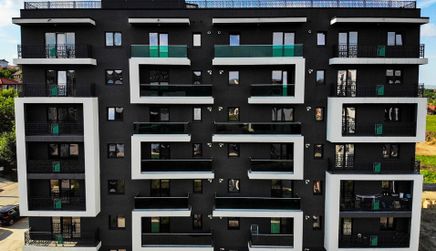 Excentric Apartments