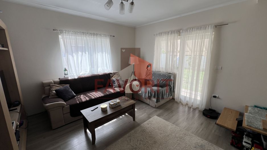 Casa individuala 3 camere | 2 bai | Giroc - Poză 3