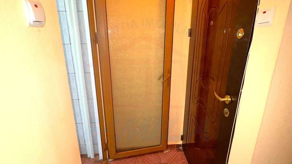 55.oooeuro, apartament mobilat si utilat, 2camere, etaj2 Micro19 - Poză 6