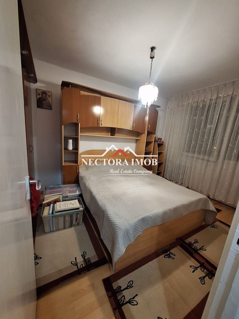 NECTORA IMOB-Apartament 3 camere, Zona Rogerius, Renovat, Etaj 1, 65mp - Poză 3