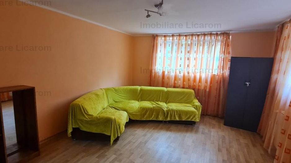Casa individuala cu 2 apartamente, 6 camere,teren 403 mp,ASTRA. - Poză 4