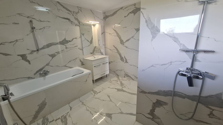 Casa individuala | semi-mobilata | 6 camere | Iancu Nicolae - Poză 12