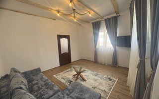 Casă renovată integral, mobilată și utilată – Șchei, Brașov - Poză 4