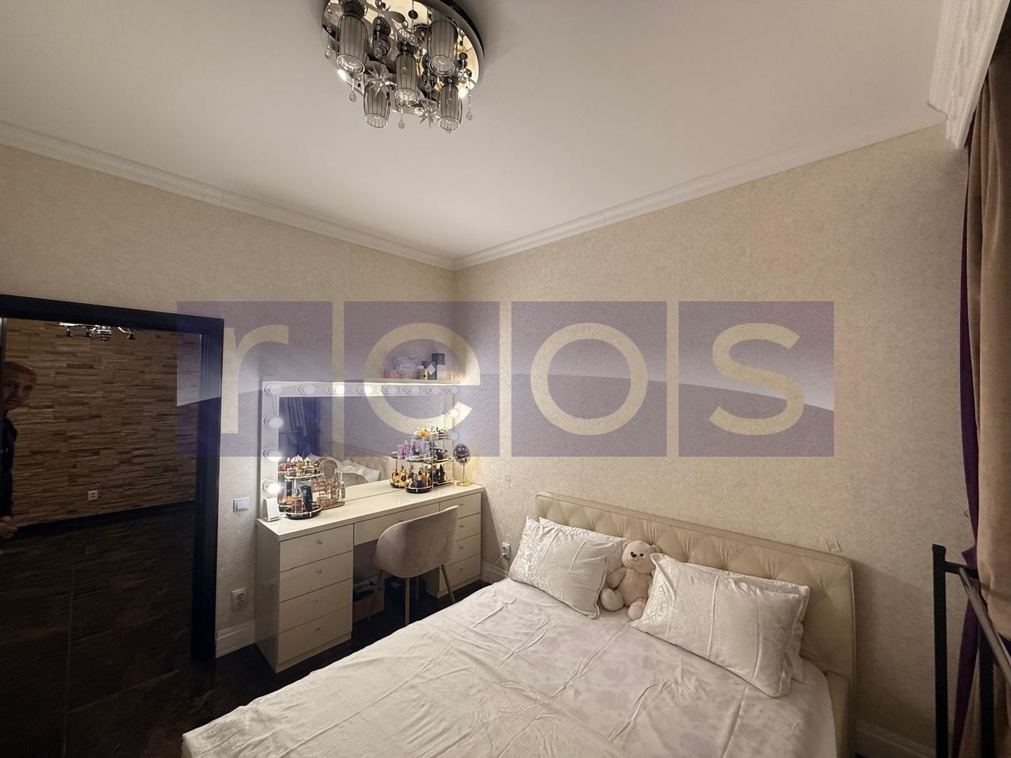 VANZARE APARTAMENT 3 CAMERE BASARABIEI | MOBILAT UTILAT COMPLET | - Poză 5