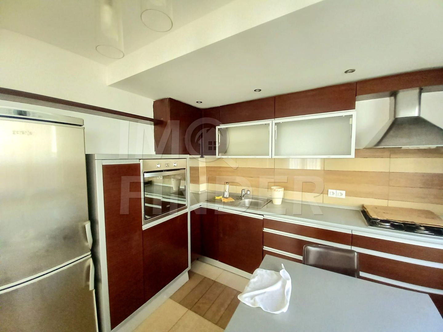 3 camere Parcare Subterana Inclusa Zona Centrala - Poză 9