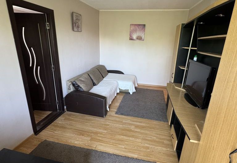 vand apartament in zona Dacia, strada Dropiei - Poză 2