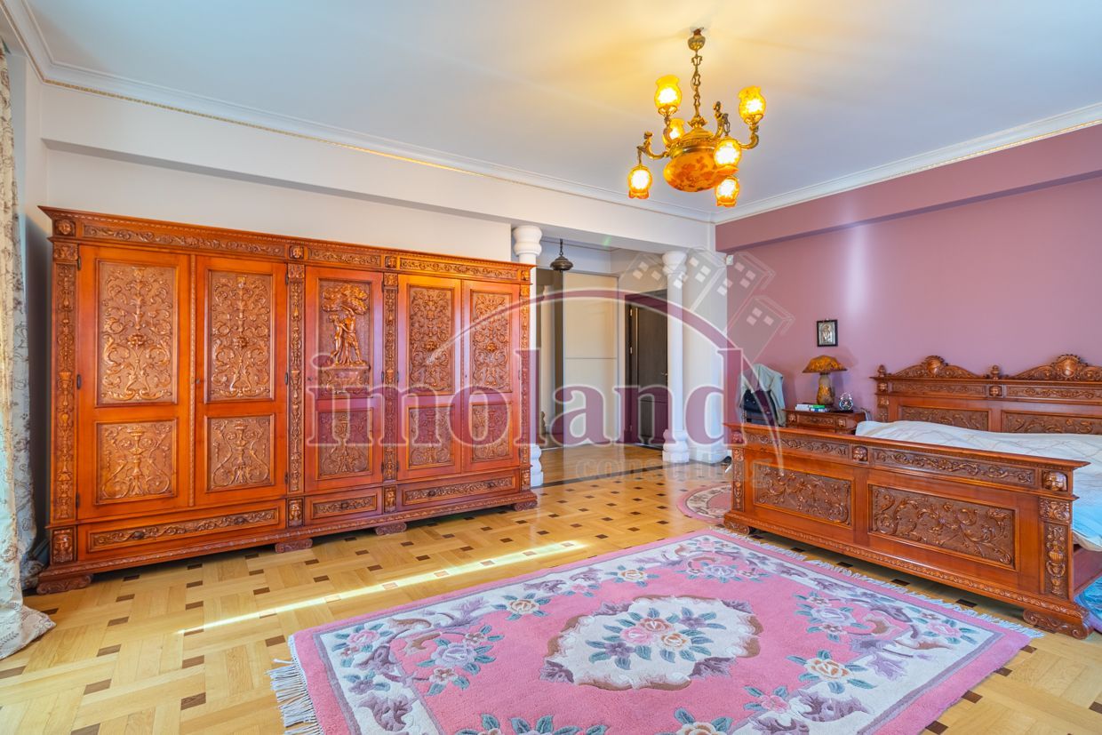 Vila cu piscina si garaj - 6 dormitoare - Pantelimon - Poză 16