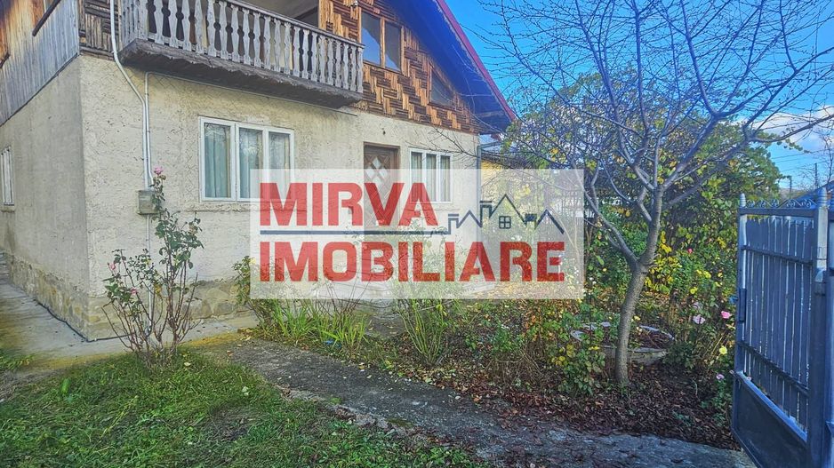 Exclusivitate! Casă cu teren generos în Sat Olteni, Com.Teișani - Poză 2