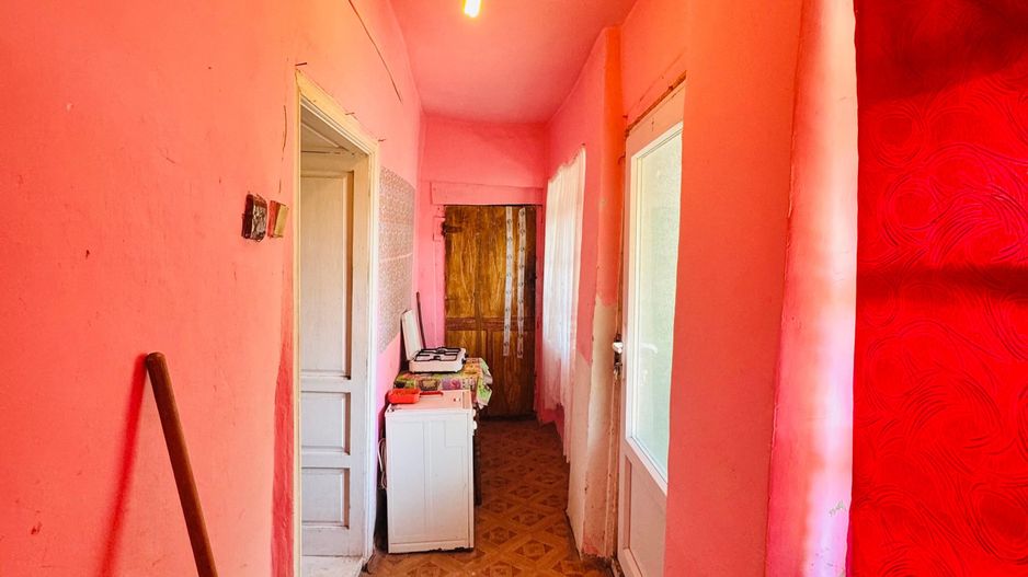 Casa cu 2 camere in Sacuieni - Poză 9
