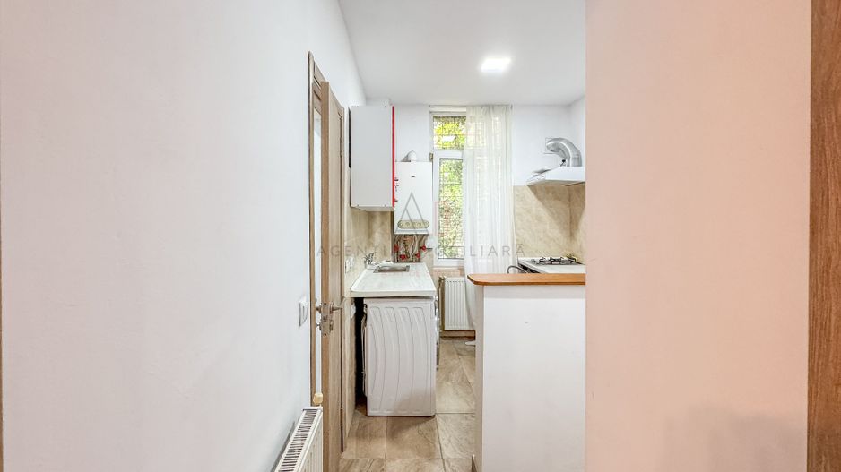 Garsoniera Cocheta si Boxa | Intrare Parc Cismigiu | Bloc Fara Risc - Poză 3