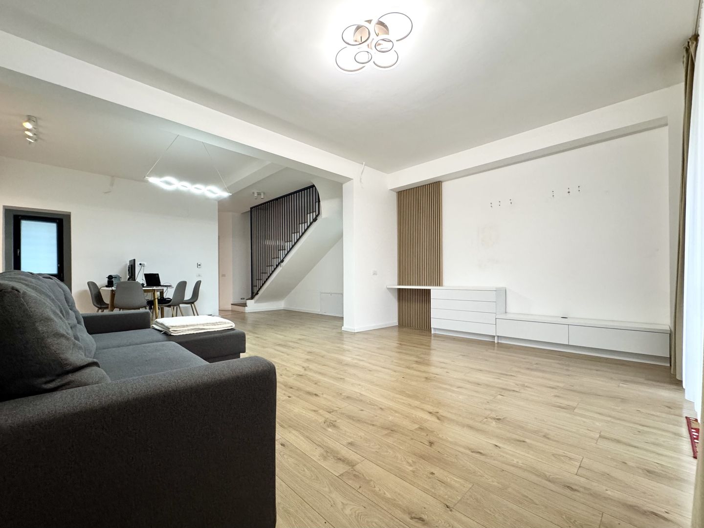 Un nou început: duplex modern si primitor,  P+E+M, in Dumbrăvița - Poză 4