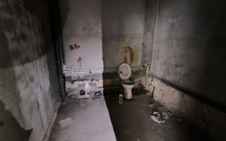 POLICLINICA CU PLATA(cod03) - Spatiu comercial luminos si inalt ! - Poză 13