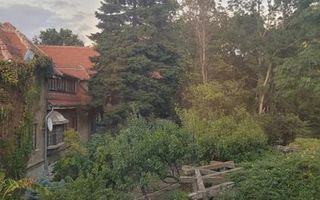 De vanzare Apartament 3 camere în vilă, Kiseleff, Arcul de Triumf - Poză 2