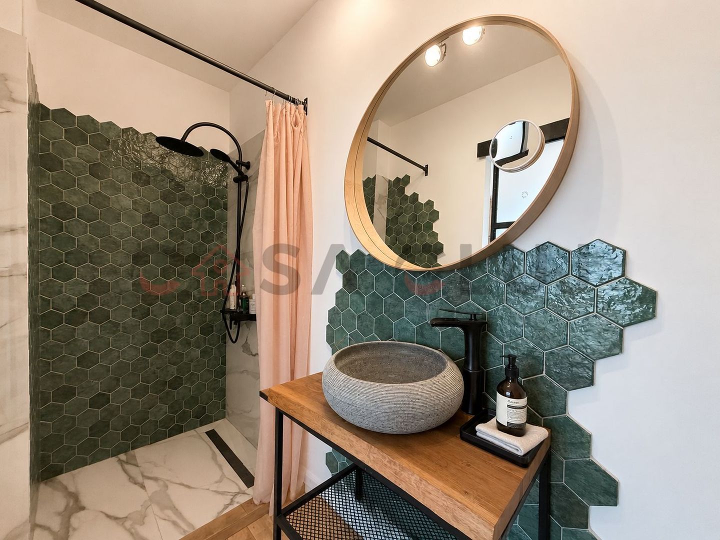 Apartament cu 3 camere, terasa 70mp, vedere panoramica - Poză 9