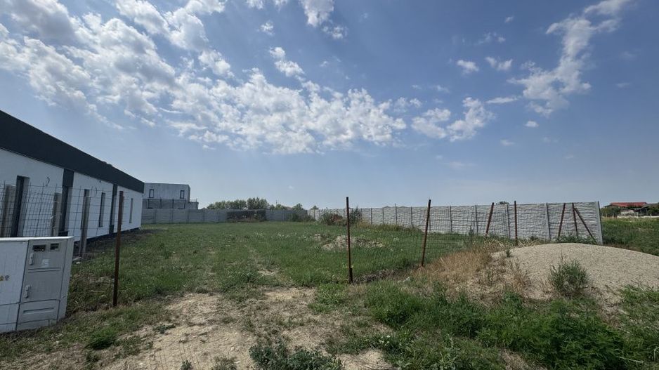 Teren Mosnita Noua cu toate utilitati pe parcela si gard | 772 mp  - Poză 3