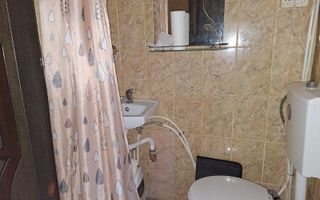 Camera de camin tip garsoniera Frumoasa Poitiers 16.2 mp, disponibila - Poză 9