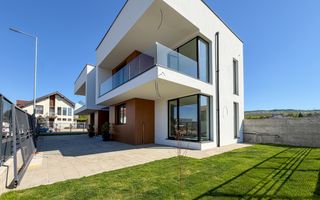 Casa cu arhitectura moderna, Buna Ziua - Poză 13