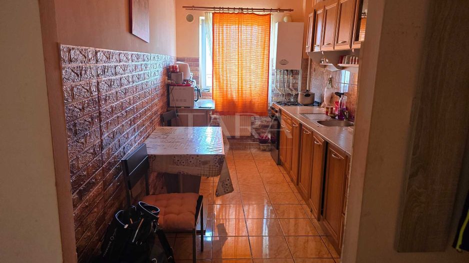 Locație excelentă – apartament cu 1 cameră, decomandat, în Florești. - Poză 3