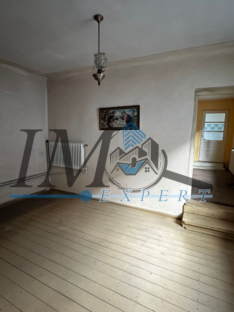 Casa ultracentrală de vânzare in Sebeș - Poză 2