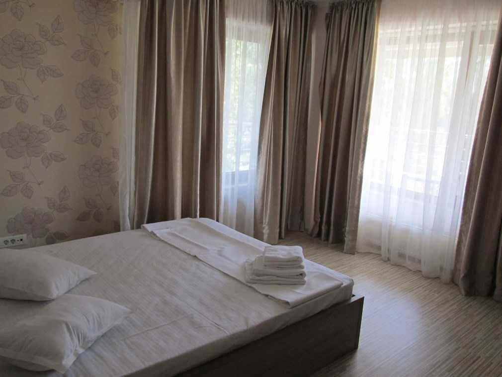 De închiriat apartament cu 2 camere zona Scandinavia Mamaia - Poză 3