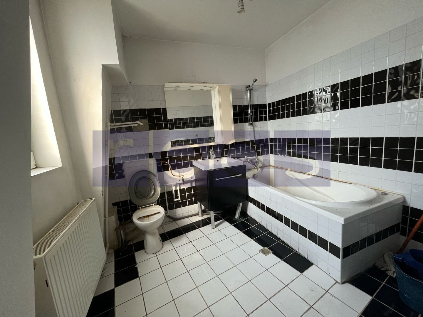 VANZARE 5 CAMERE DECOMANDAT | ZONA UNIVERSITATE - Poză 8