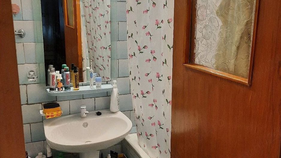 Vând apartament 2 camere - Poză 10