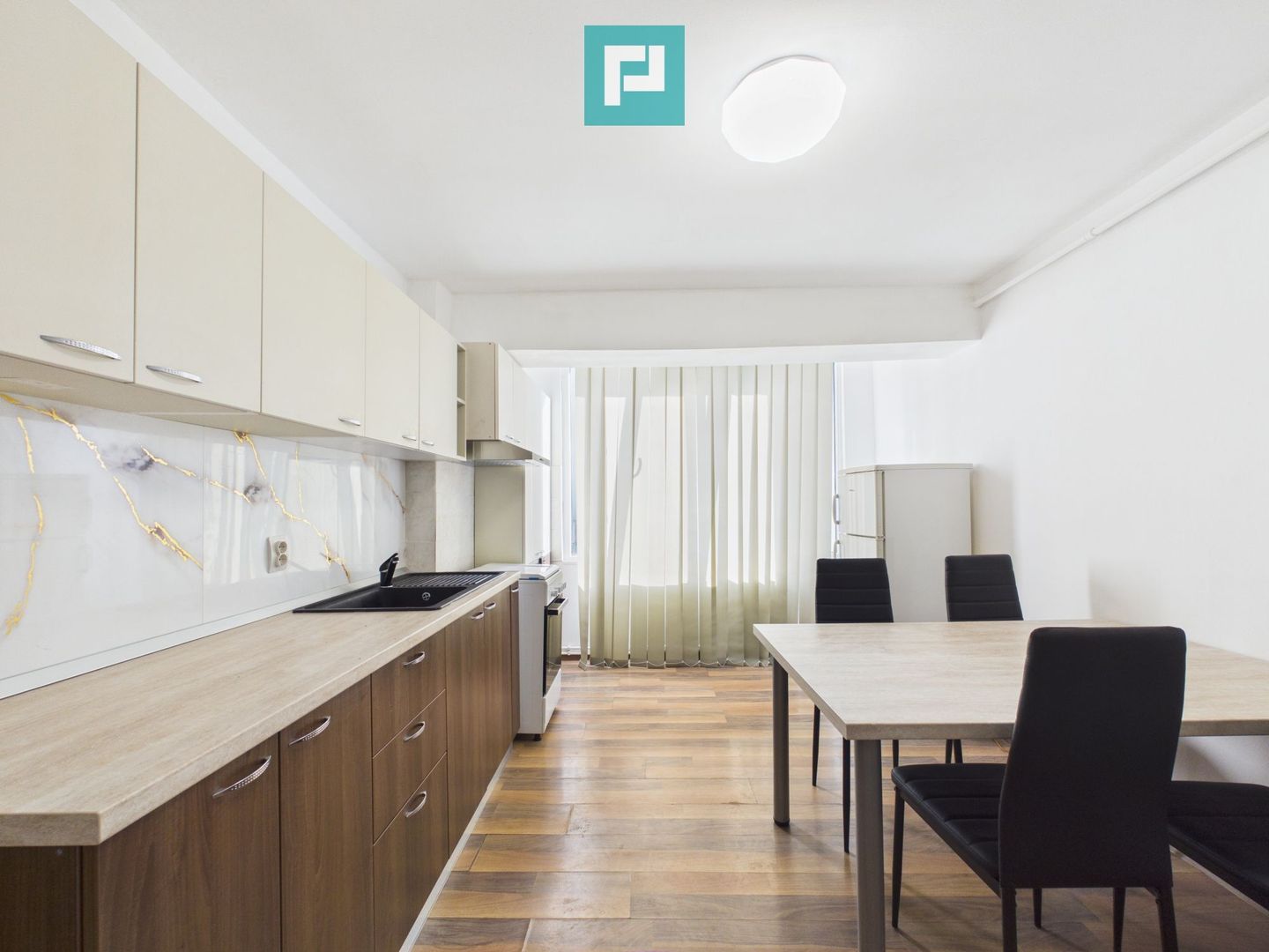 Apartament cu 1 camera pe Strada Hunedoarei - Poză 4