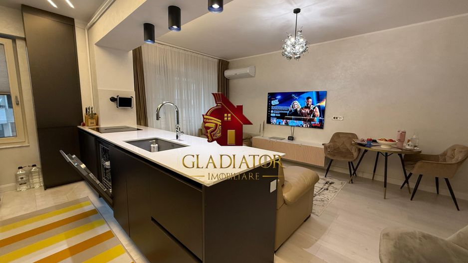Apartament ultramodern Copou Royal Town et 9/11, 2 camere, 2 balcoane - Poză 2