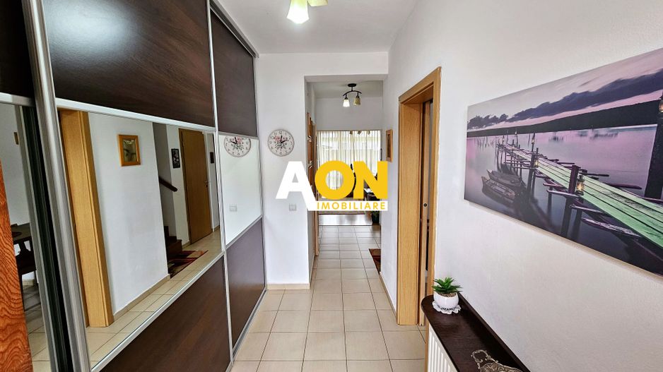 Casa tip insiruit, 3 camere, mobilata, utilata, 148 mp teren, Centru - Poză 2