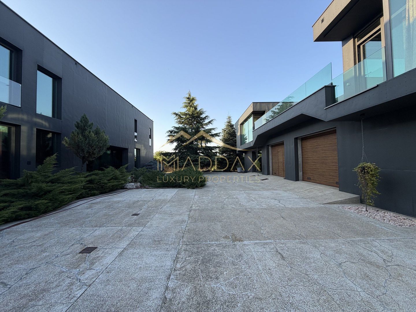Vila Exclusivista *2223mp teren* / Piscina proprie / 5 garaje / Otopeni - Poză 5