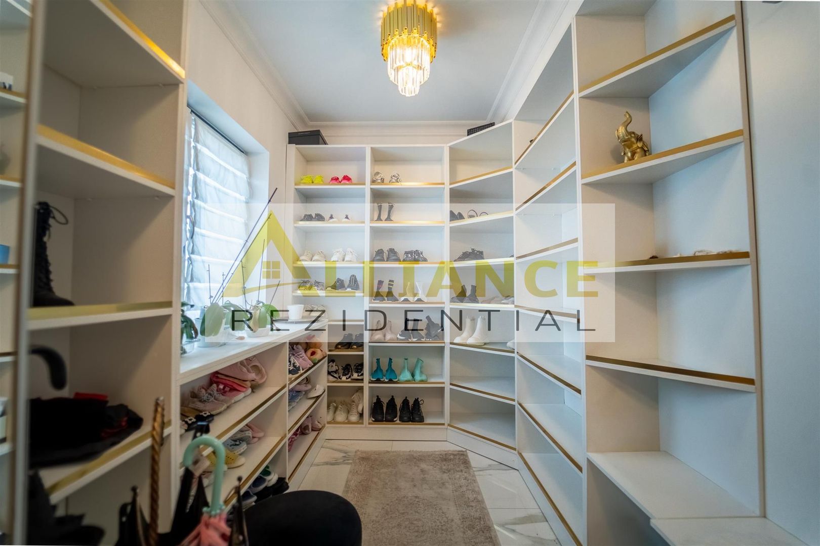Metalurgiei Vilă Superbă 7 camere Lux - Poză 6