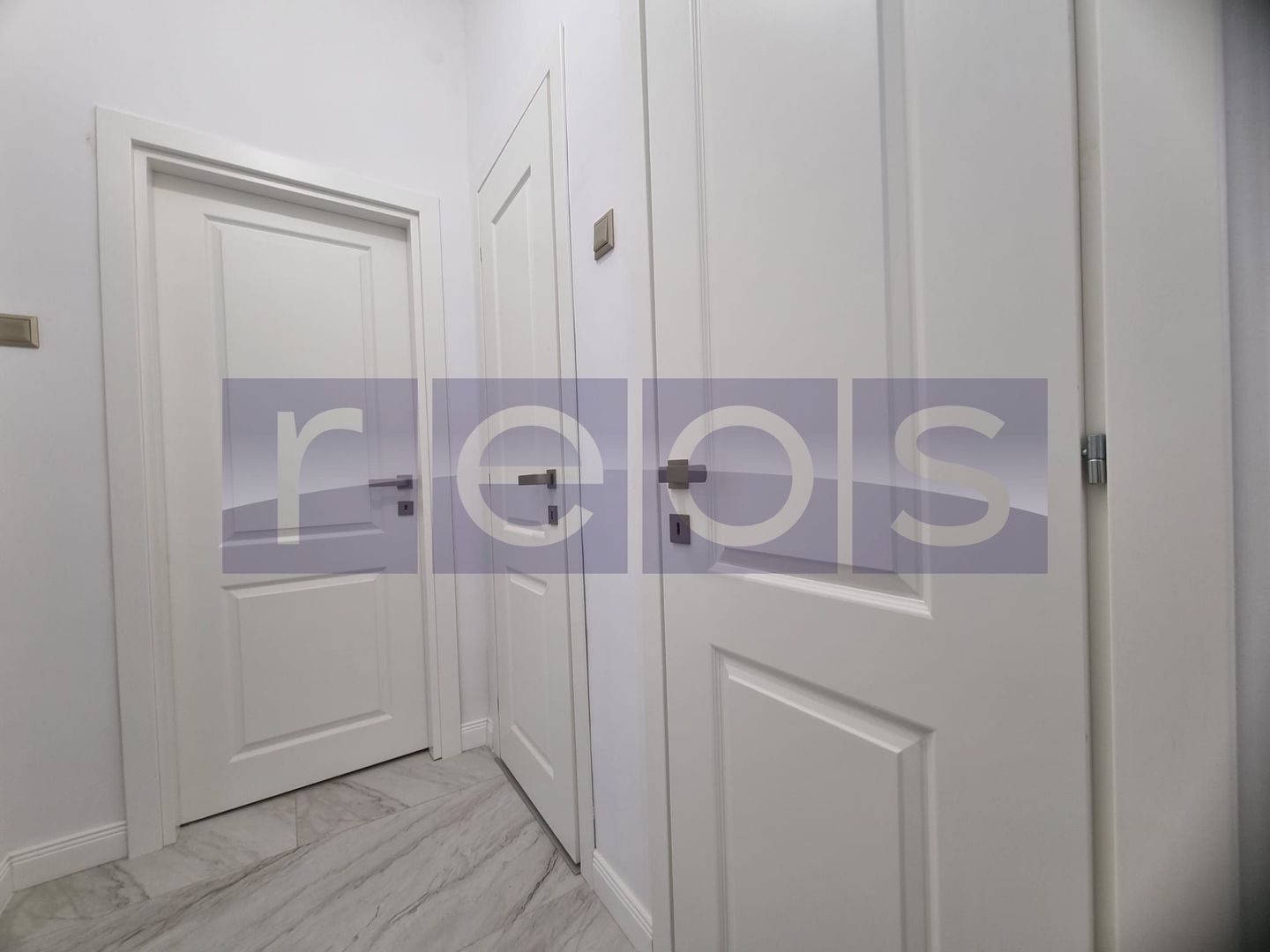 VANZARE - 3- CAMERE IN VILA INTERBELICA -TINERETULUI - Poză 18