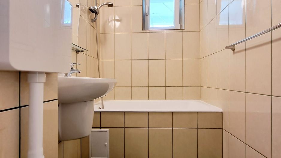 Apartament 2 camere Hanul Drumetului Bd 1 Mai Drumul Taberei - Poză 11