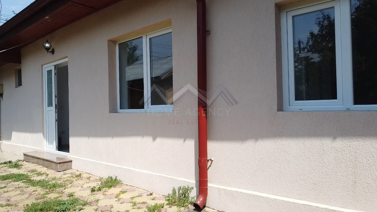 Casă pe parter + 550 mp teren + garaj 25 mp - Poză 2