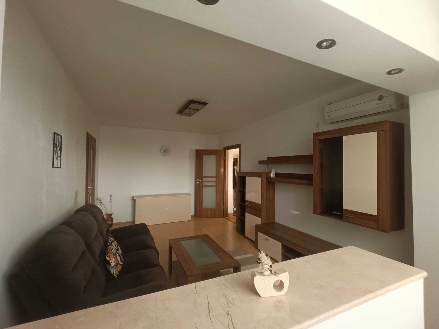 De Inchiriat: Apartament Ultra-Central, la 150m de Metrou Unirii - Poză 3
