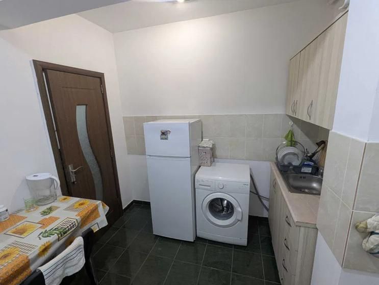 GARSONIERA APARATORII PATRIEI, PET-FRIENDLY, CENTRALA PROPRIE, MOBILAT - Poză 3